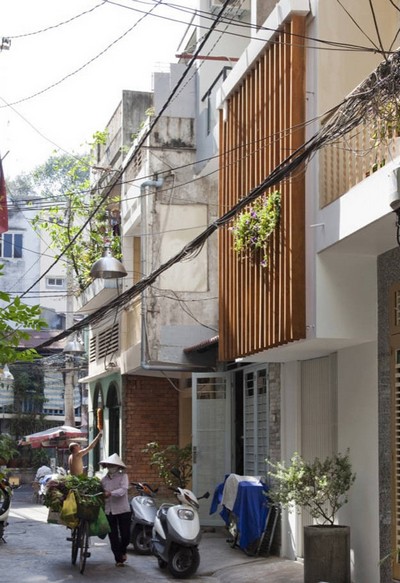 20160420150514 ngoi nha 27m2 Ngắm nhìn mê mẩn với ngôi nhà 27m² vừa ngẫu hứng vừa thực tế ở Sài Gòn
