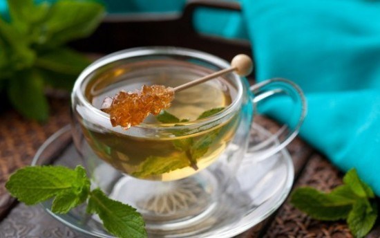 luu y khi su dung tra xanh pha mat ong 1 Một số điều cần ghi nhớ khi dùng trà xanh với mật ong